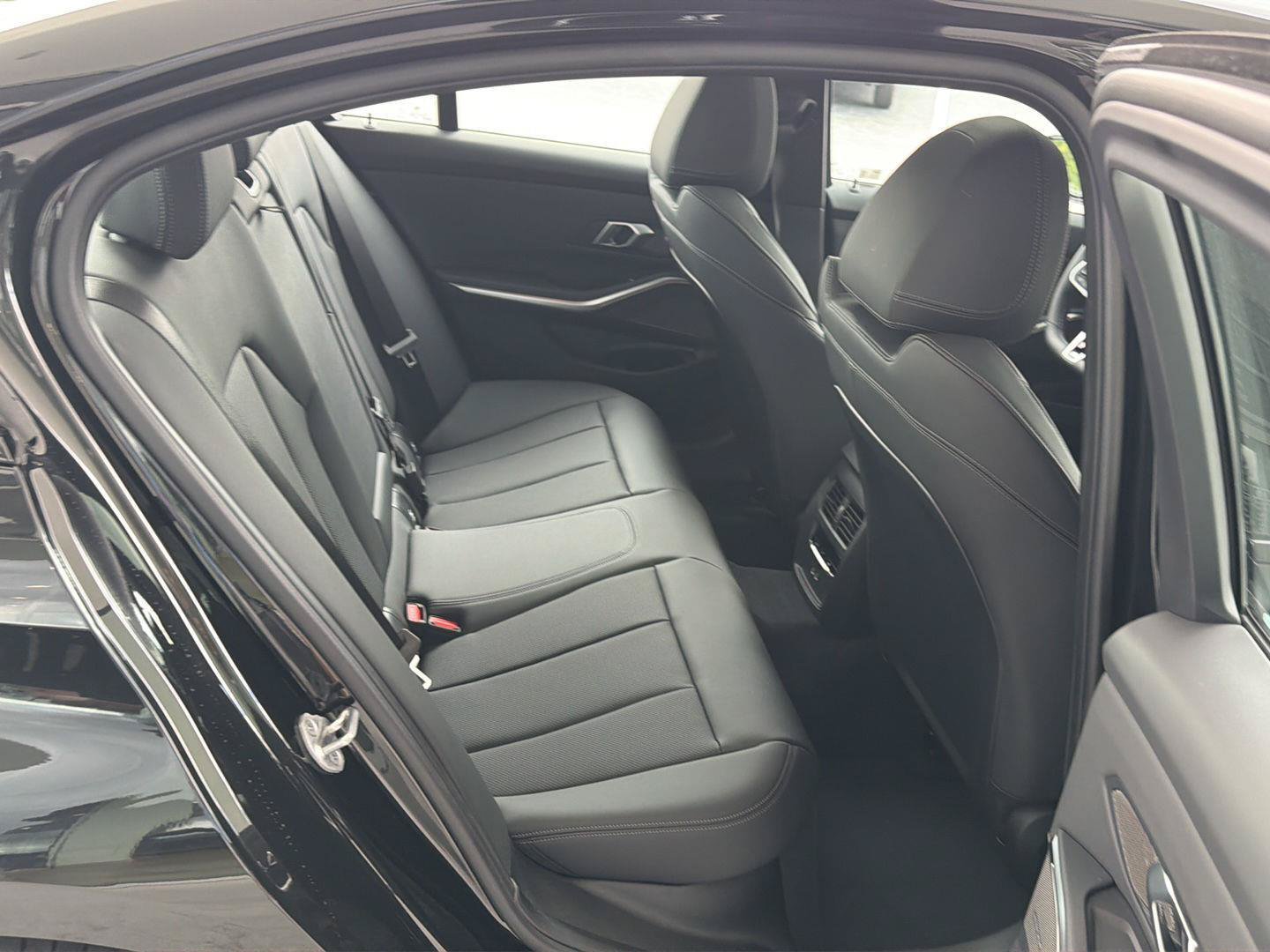 New 2026 BMW M340i Sedan w/ Premium Package RWD image 12