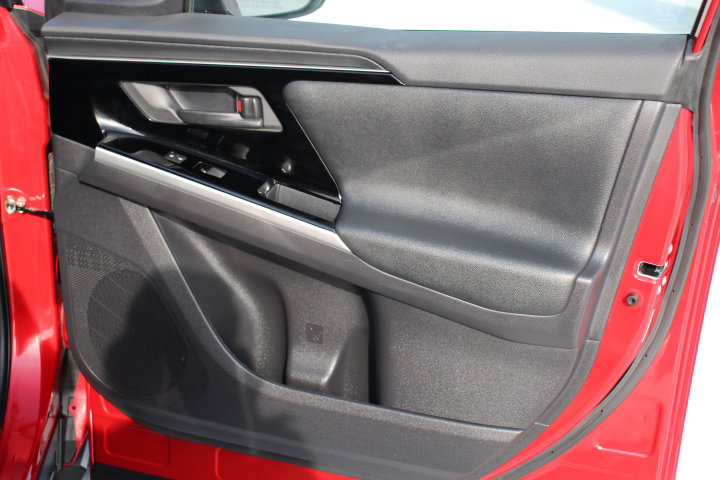 Used 2023 Toyota bZ4X XLE image 17