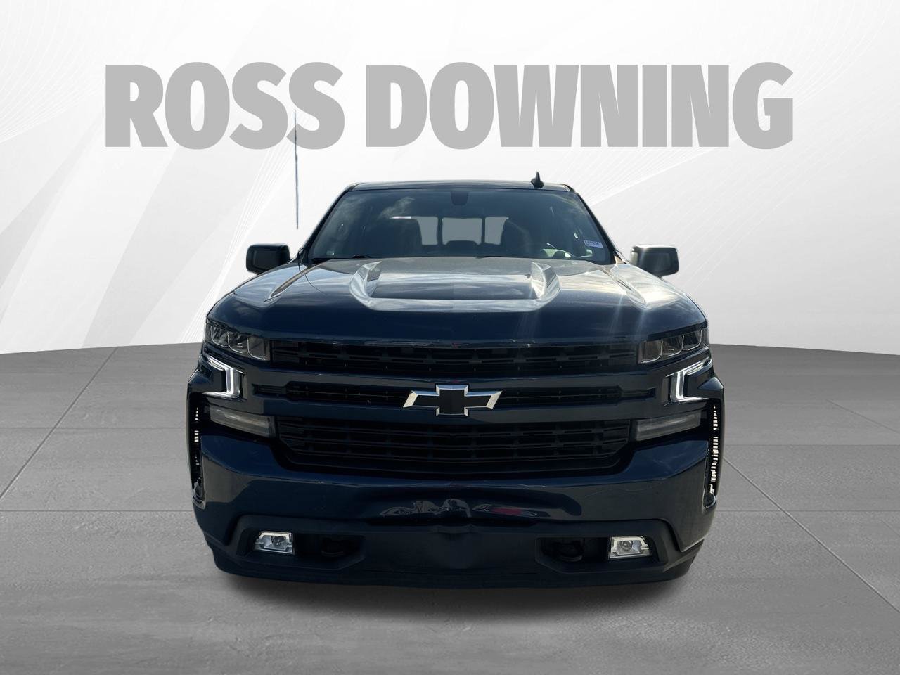 Used 2021 Chevrolet Silverado 1500 RST w/ Convenience Package II RWD image 2