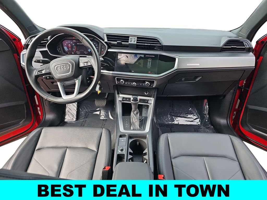 Used 2025 Audi Q3 2.0T Premium image 9