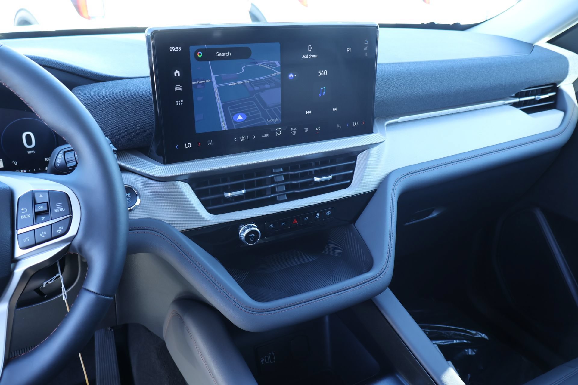 New 2026 Ford Explorer Active w/ Active Comfort Package RWD image 5