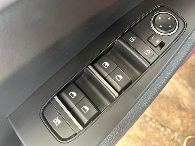 Certified 2023 Kia Forte LXS w/ LXS Technology Package FWD image 17