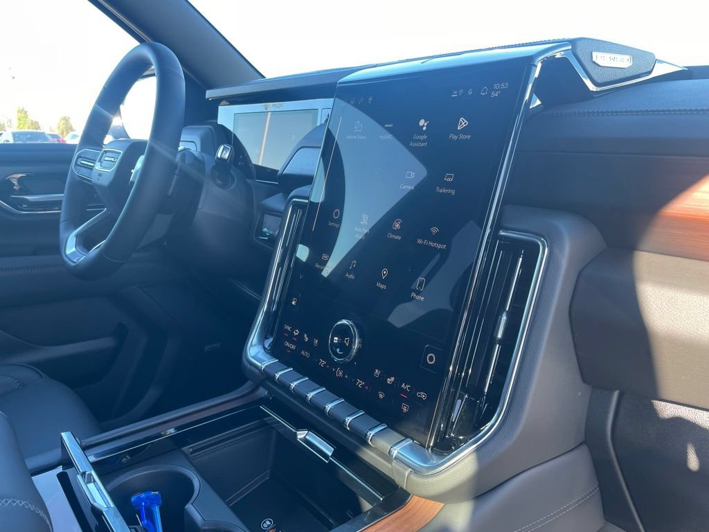 New 2026 GMC Yukon XL Denali w/ Sun & Power Step Package AWD/4WD image 28