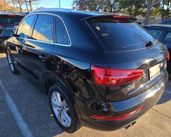 Used 2016 Audi Q3 2.0T Premium Plus w/ Technology Package image 3