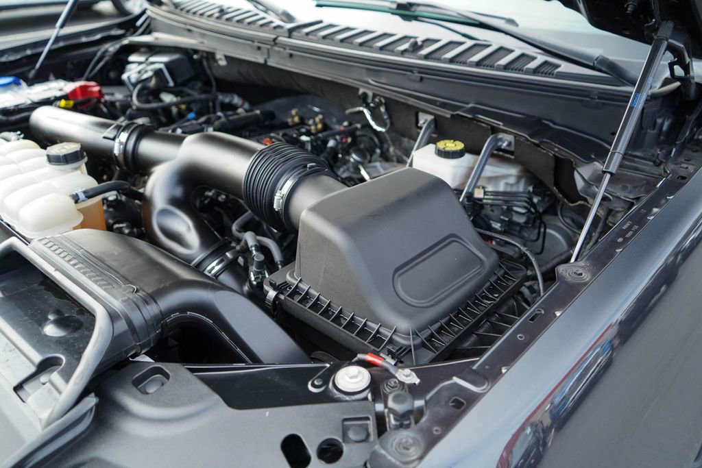 Used 2024 Ford Expedition Max XLT image 37