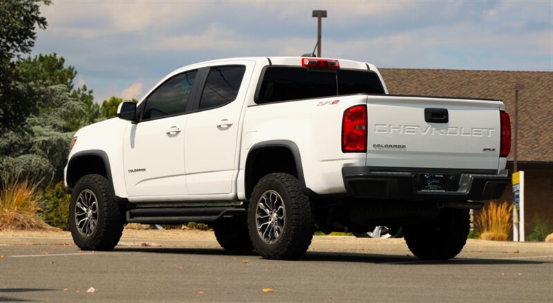 Used 2022 Chevrolet Colorado ZR2 AWD/4WD image 2