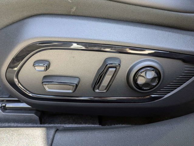 New 2026 Dodge Charger R/T AWD/4WD image 21