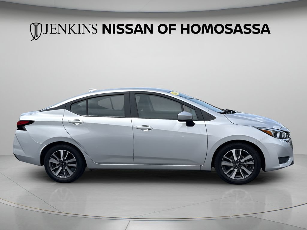 Certified 2023 Nissan Versa SV FWD image 6