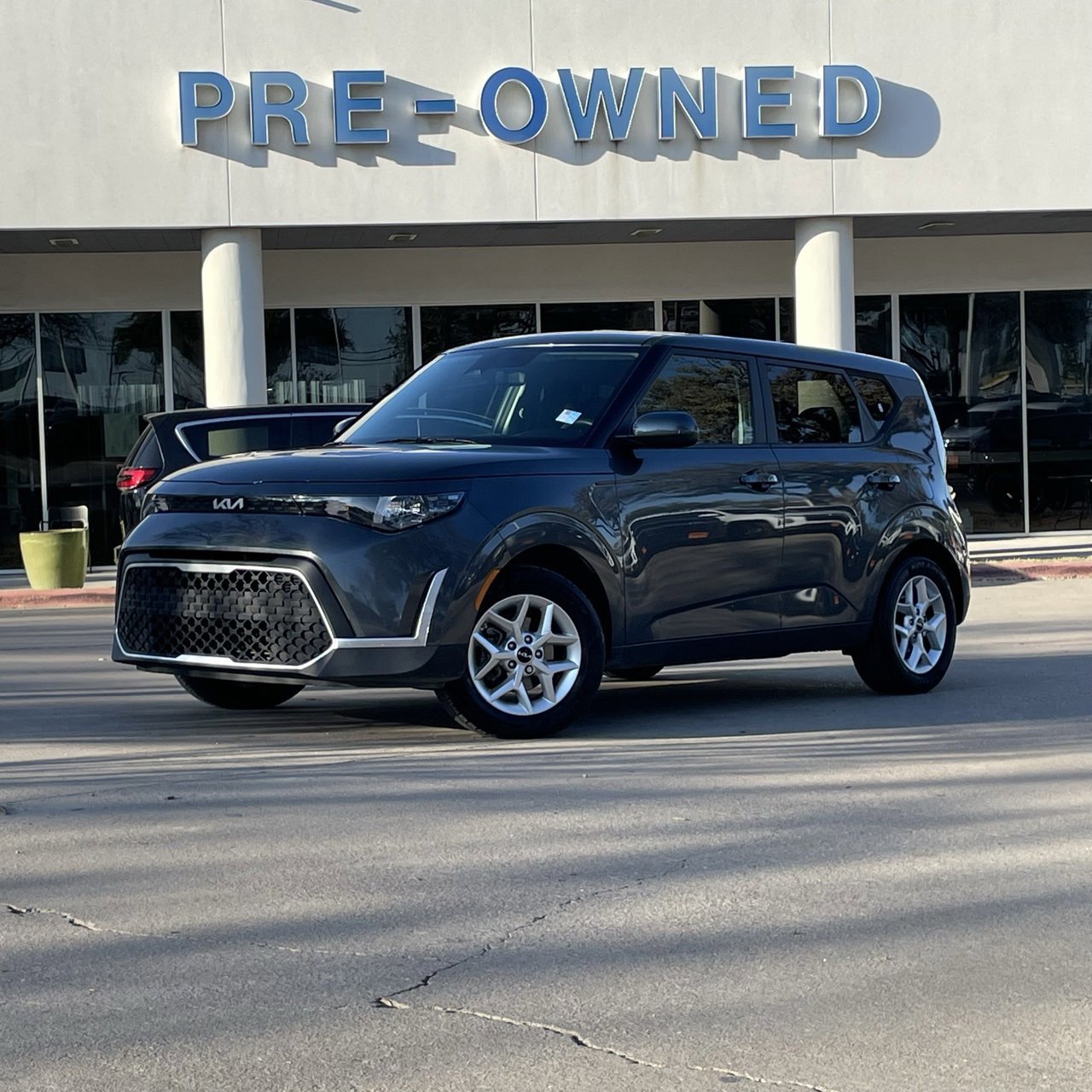 Used 2024 Kia Soul LX w/ Option Group 015 image 1