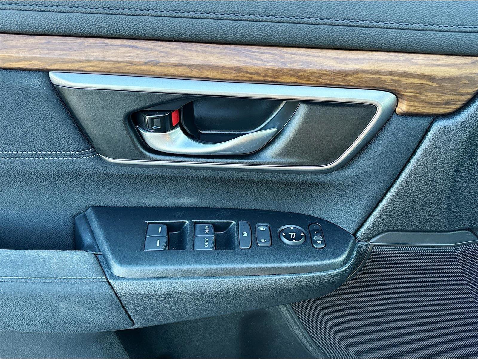 Certified 2021 Honda CR-V EX image 20