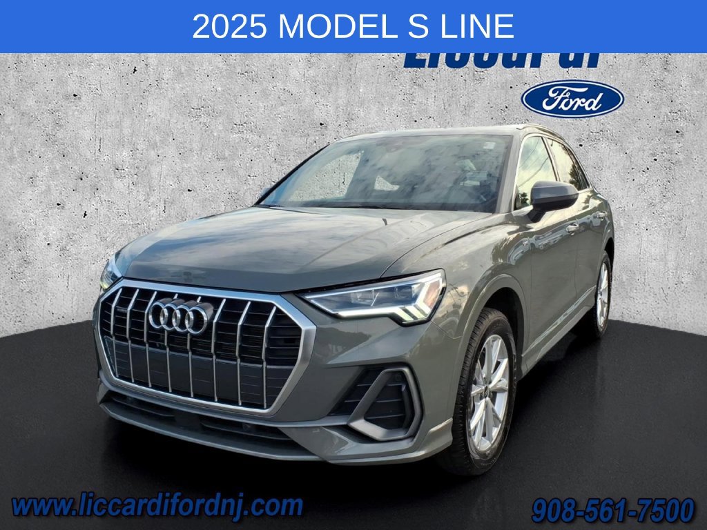 Used 2025 Audi Q3 2.0T Premium AWD/4WD image 3