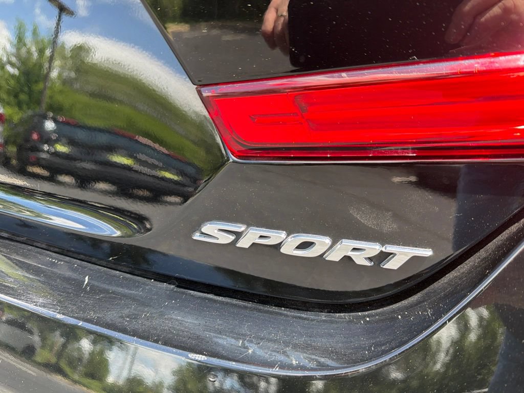 Used 2020 Honda Accord Sport image 9