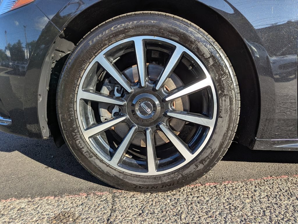 Used 2017 Lincoln Continental Reserve AWD/4WD image 46