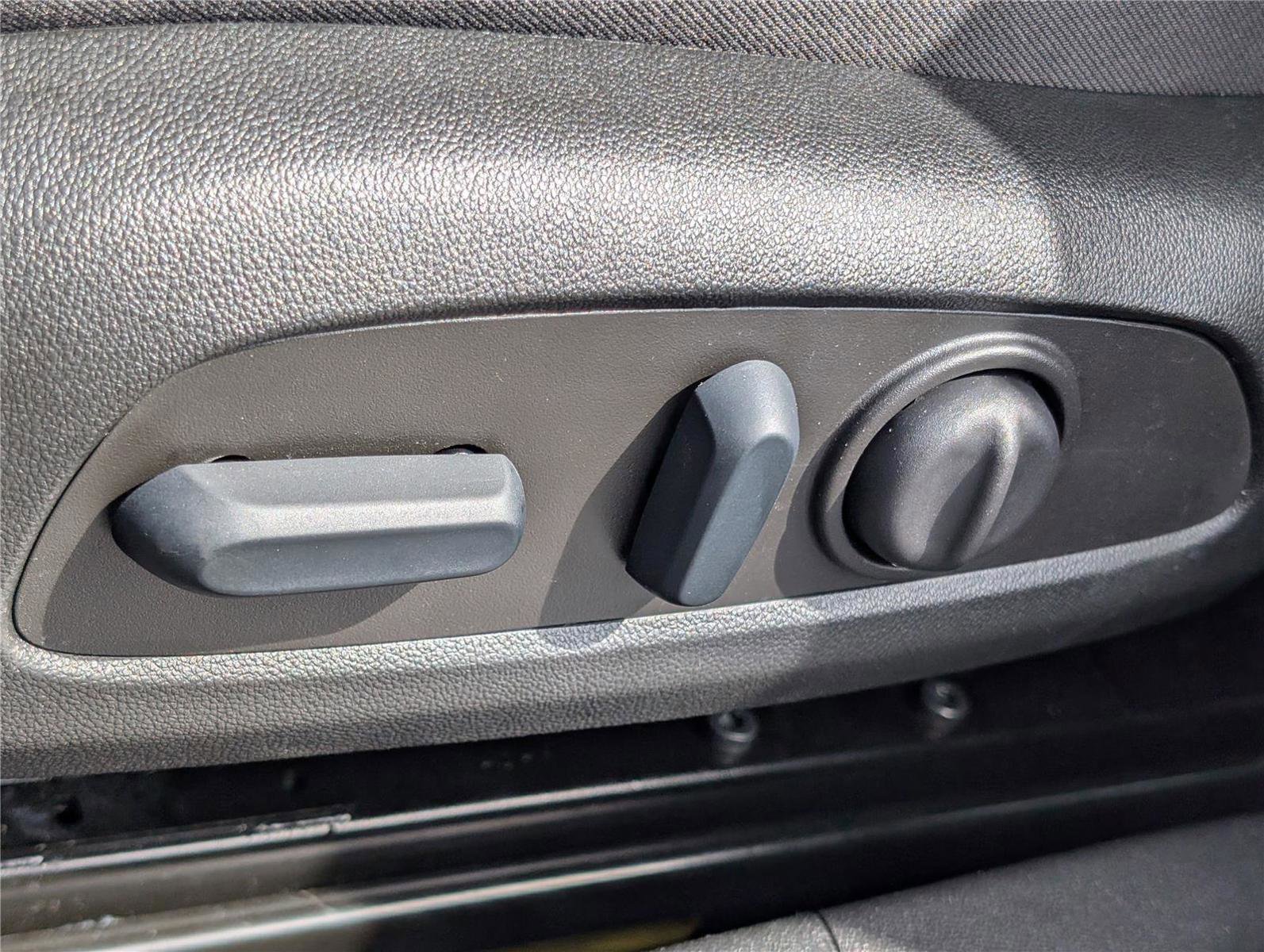 Used 2022 Chevrolet Malibu LT image 20