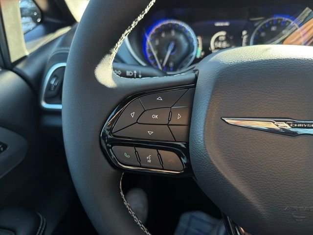 New 2026 Chrysler Pacifica Limited w/ S Appearance Package image 29