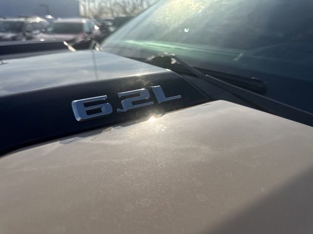 Used 2023 Chevrolet Silverado 1500 ZR2 w/ Technology Package image 8