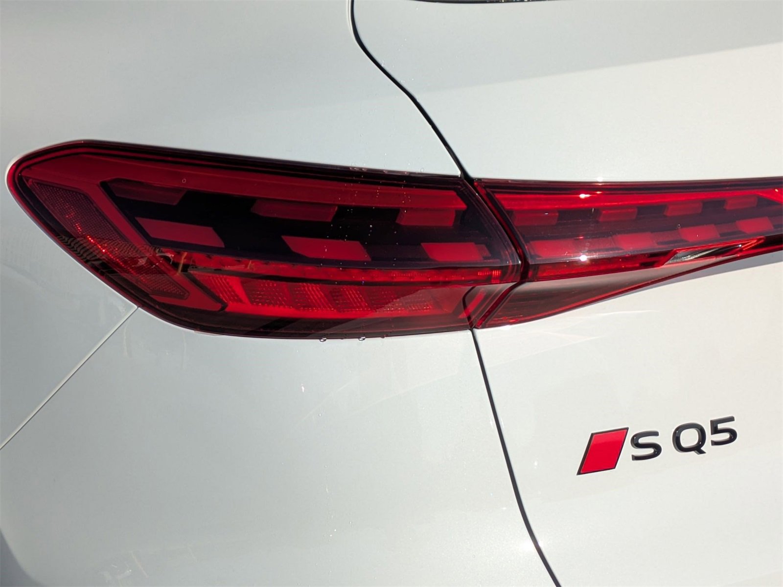 New 2025 Audi SQ5 Premium Plus image 14