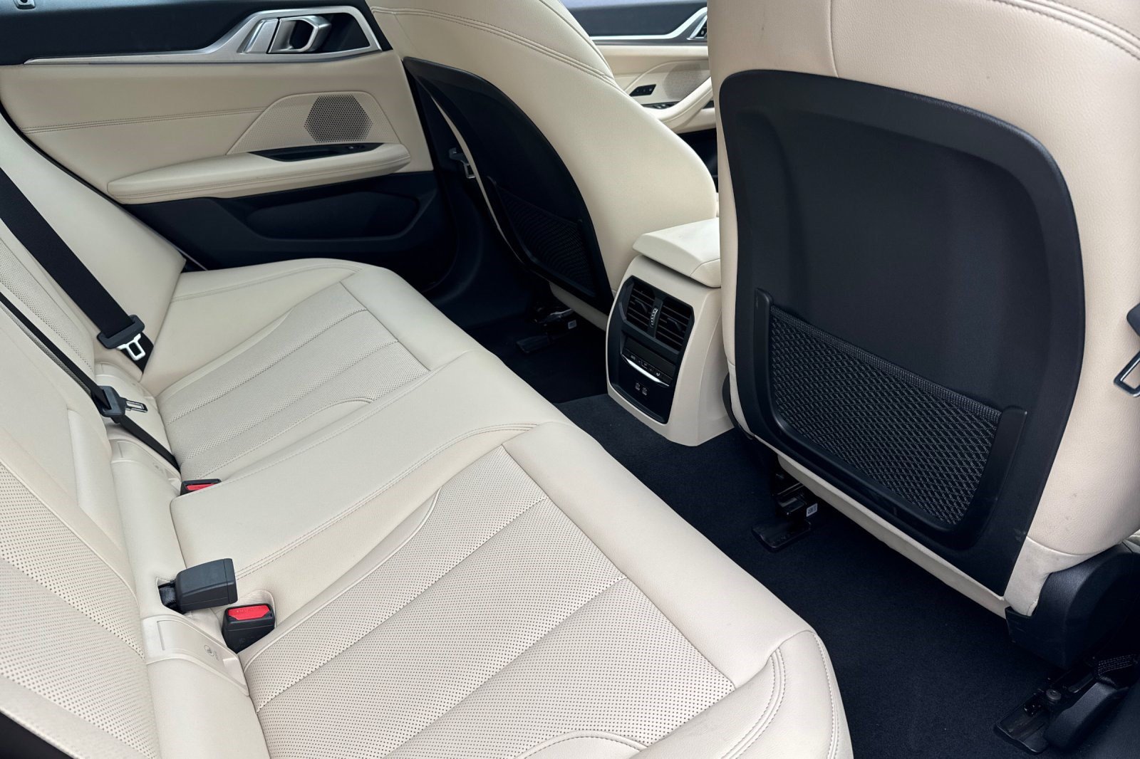 Certified 2023 BMW i4 eDrive35 w/ Premium Package RWD image 32