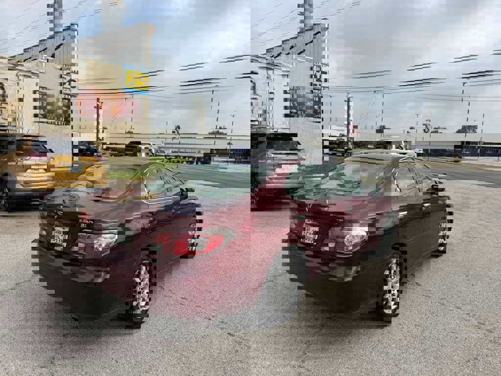 Used 2004 Lexus ES 330 image 11