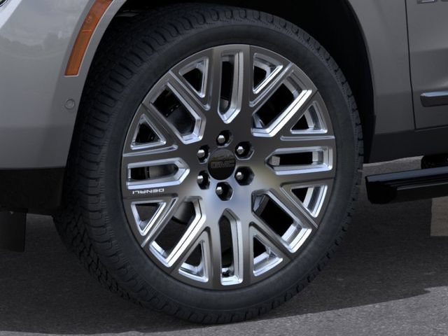 New 2026 GMC Yukon Denali Ultimate w/ LPO, Floor Liner Package AWD/4WD image 9