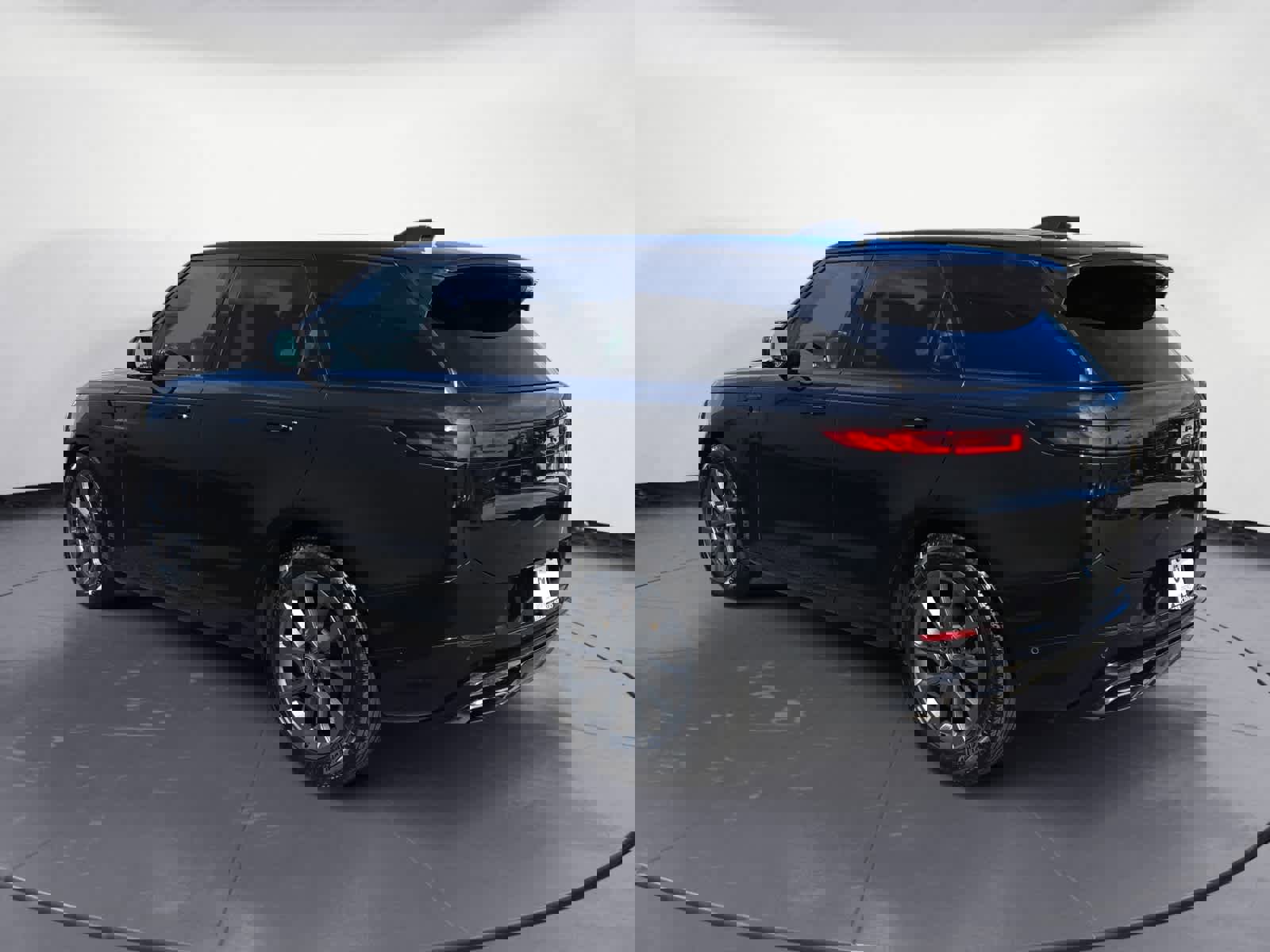 Used 2024 Land Rover Range Rover Sport Dynamic SE image 4