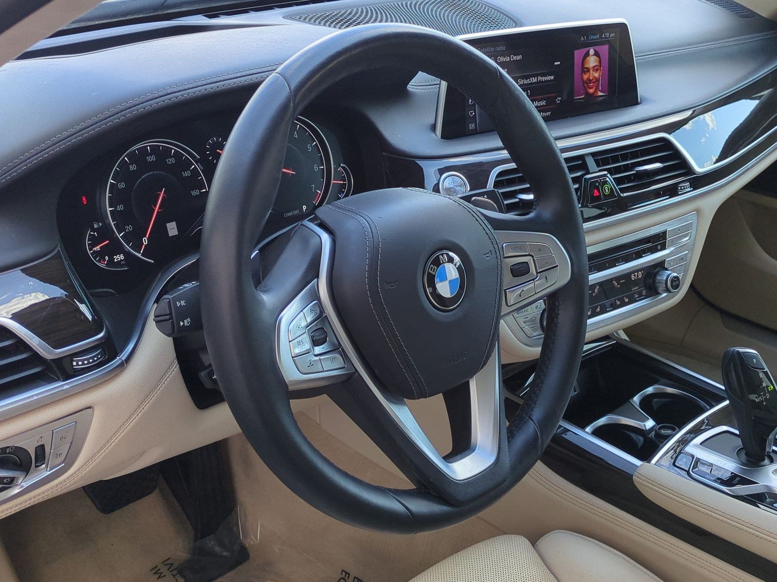 Used 2016 BMW 750i RWD image 18