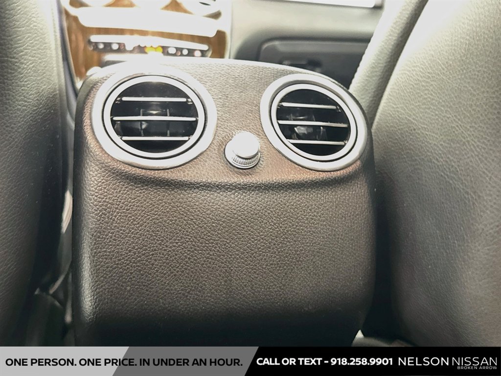 Used 2020 Mercedes-Benz GLC 300 image 26