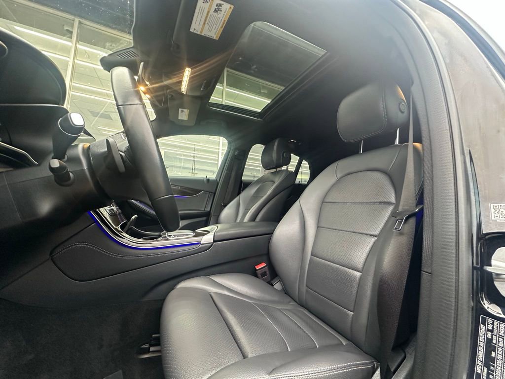 Used 2020 Mercedes-Benz GLC 300 4MATIC Coupe image 34