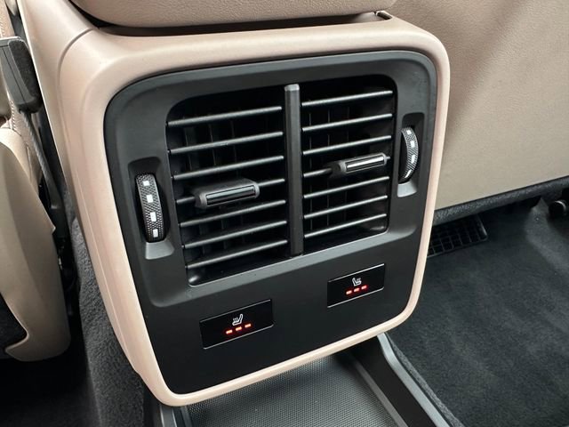 Used 2022 Porsche Taycan 4S image 44