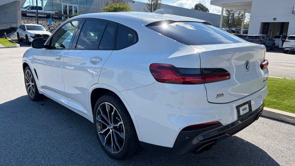 Certified 2021 BMW X4 M40i w/ Premium Package AWD/4WD image 2