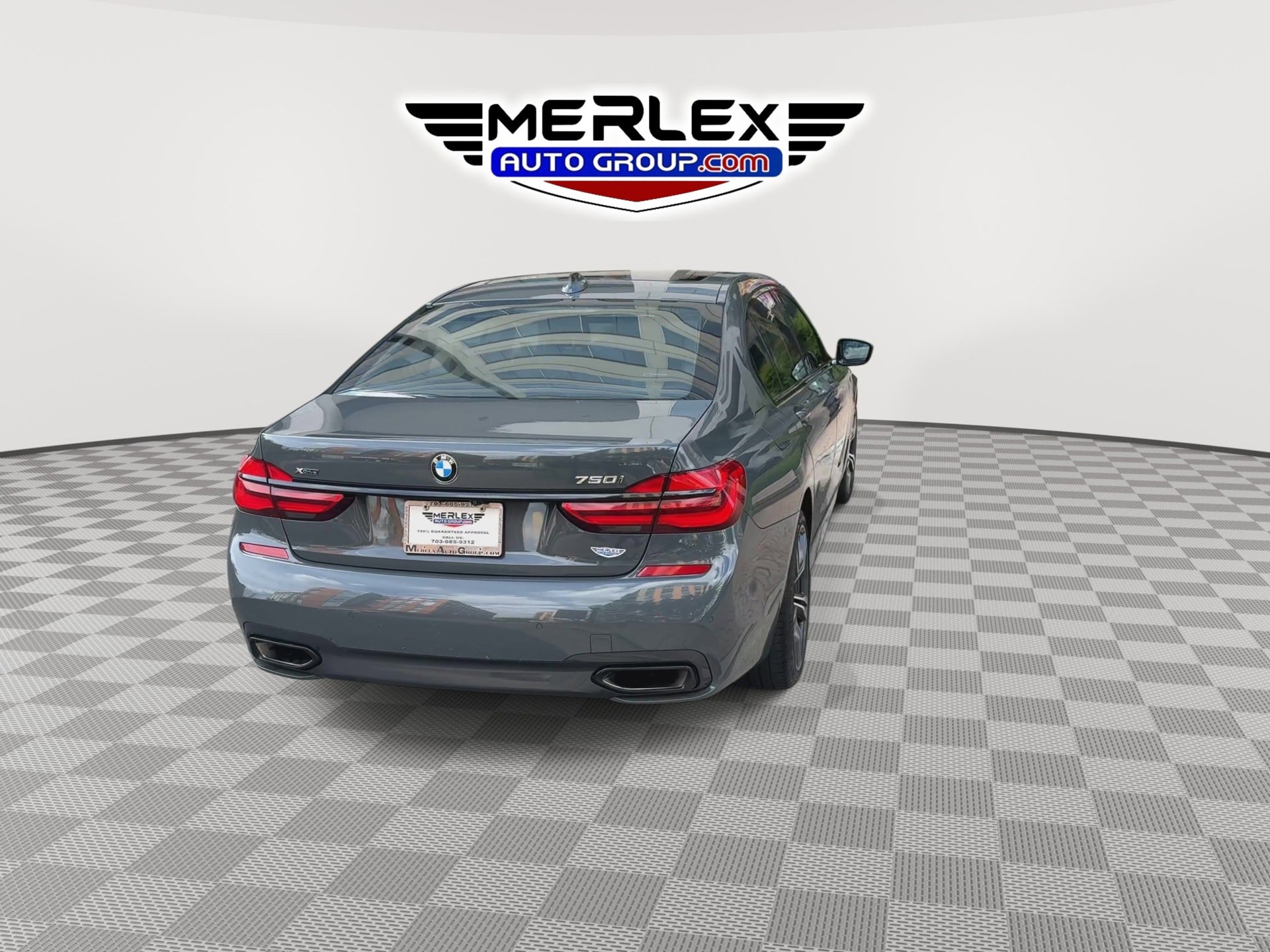 Used 2018 BMW 750i xDrive AWD/4WD image 7