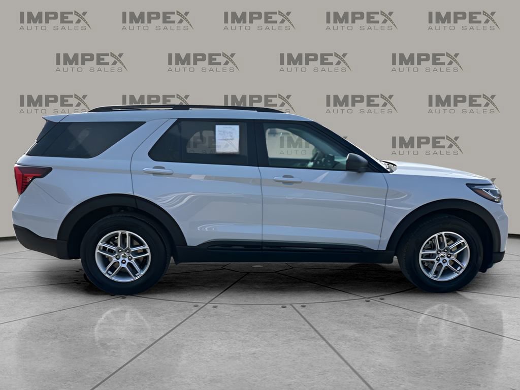 Used 2026 Ford Explorer Active image 6