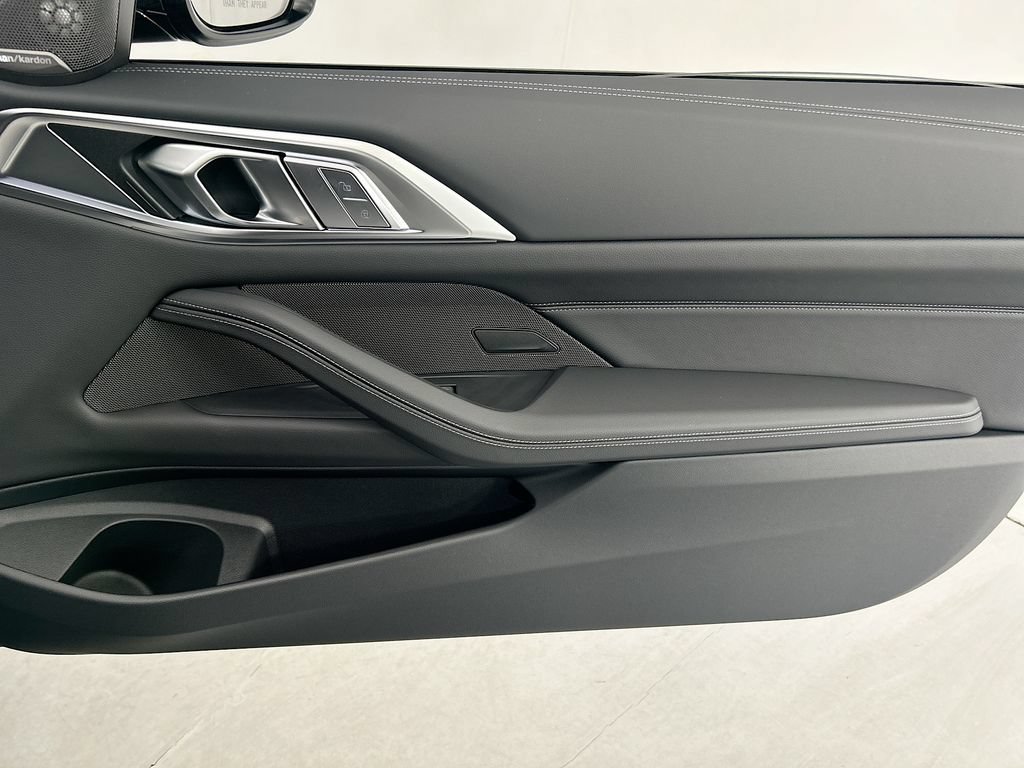New 2027 BMW M440i Convertible RWD image 23