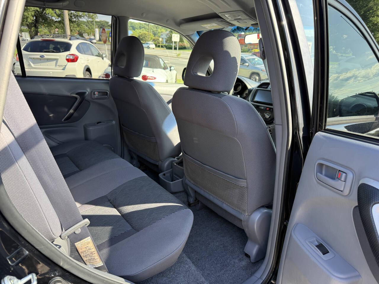 Used 2003 Toyota RAV4 4WD image 15