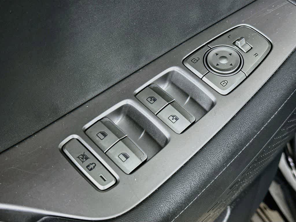Used 2023 Hyundai Palisade SEL FWD image 27