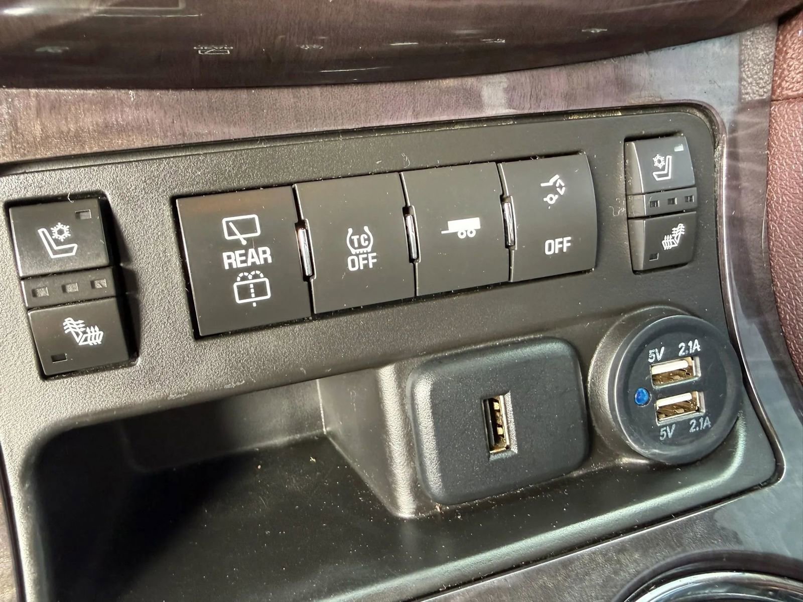 Used 2015 Buick Enclave Premium w/ Experience Buick Package FWD image 20