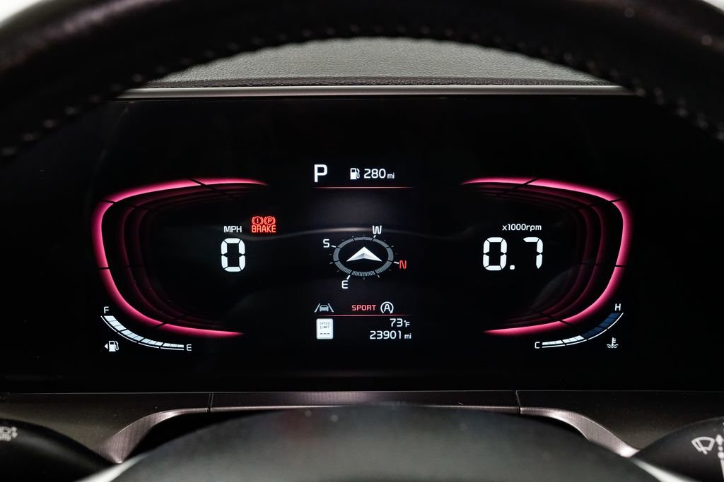 Certified 2023 Kia Telluride LX image 13