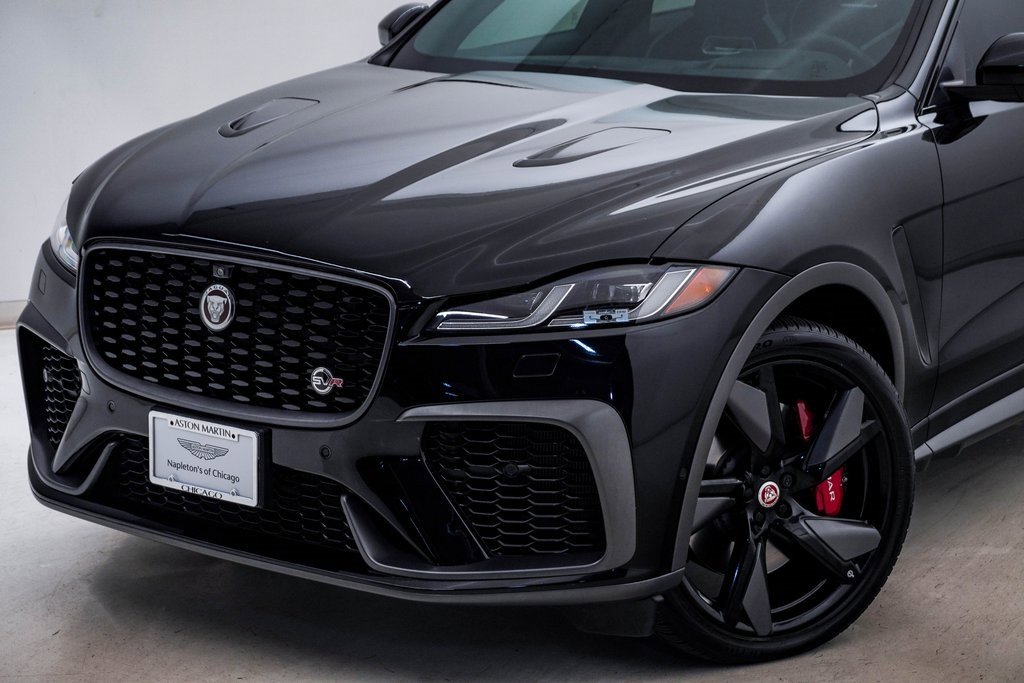 Used 2021 Jaguar F-PACE SVR image 4