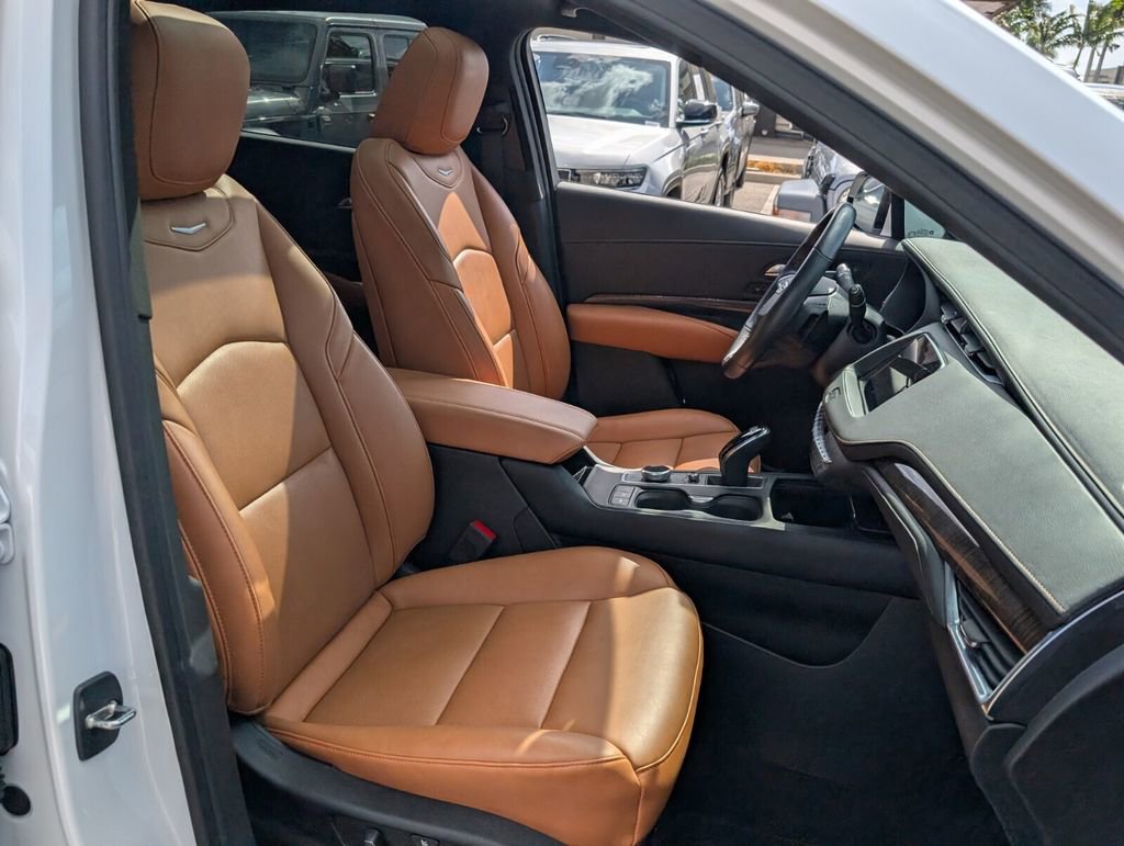 Used 2023 Cadillac XT4 Sport FWD image 20