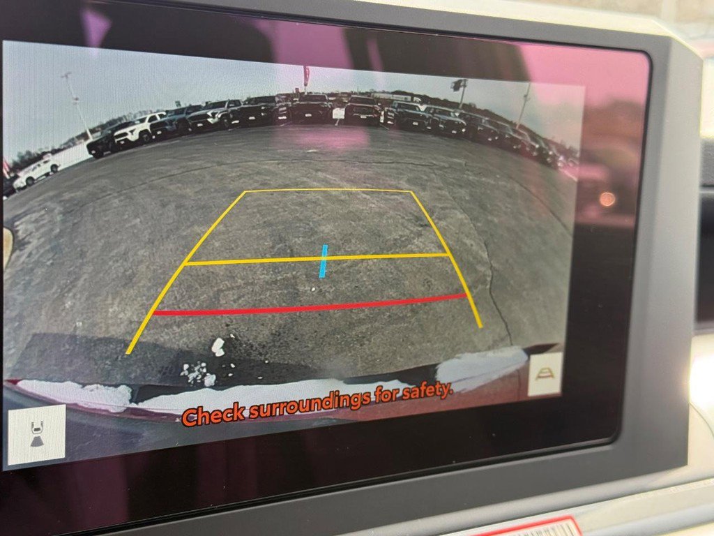 Certified 2025 Toyota Tacoma SR5 image 21