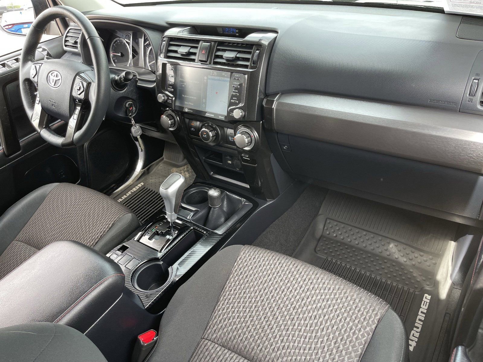 Used 2021 Toyota 4Runner TRD Off-Road AWD/4WD image 14