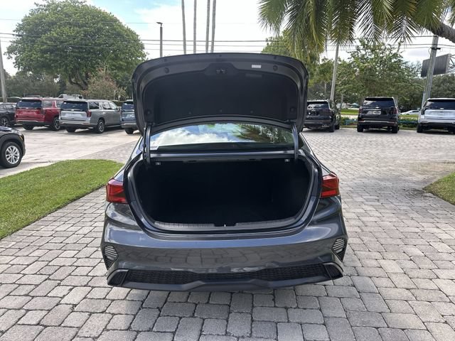 Used 2024 Kia Forte LXS FWD image 28