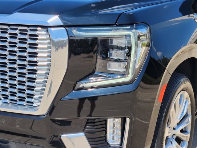 Used 2023 GMC Yukon Denali w/ LPO, Floor Liner Package AWD/4WD image 9