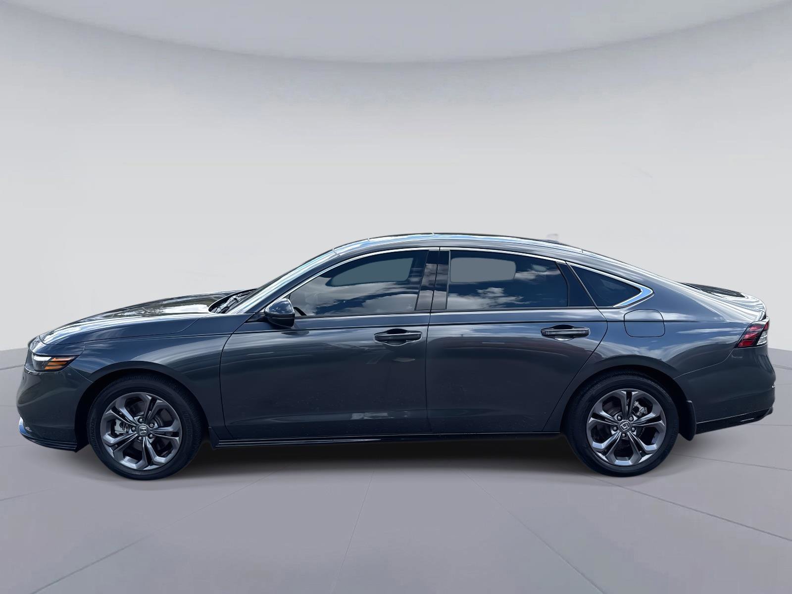 Certified 2024 Honda Accord EX-L image 7