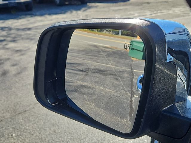 Used 2015 Jeep Grand Cherokee Limited w/ Luxury Group II image 27