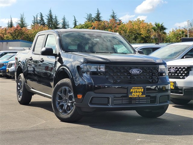 New 2025 Ford Maverick XLT image 1