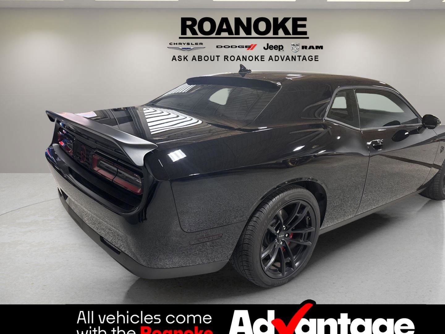 Used 2023 Dodge Challenger SRT Hellcat image 10