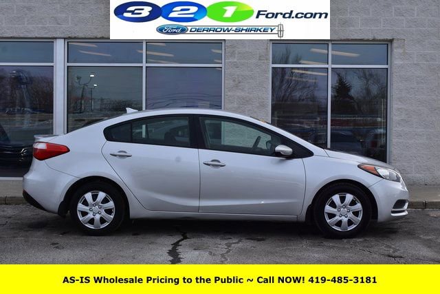 Used 2016 Kia Forte LX image 3
