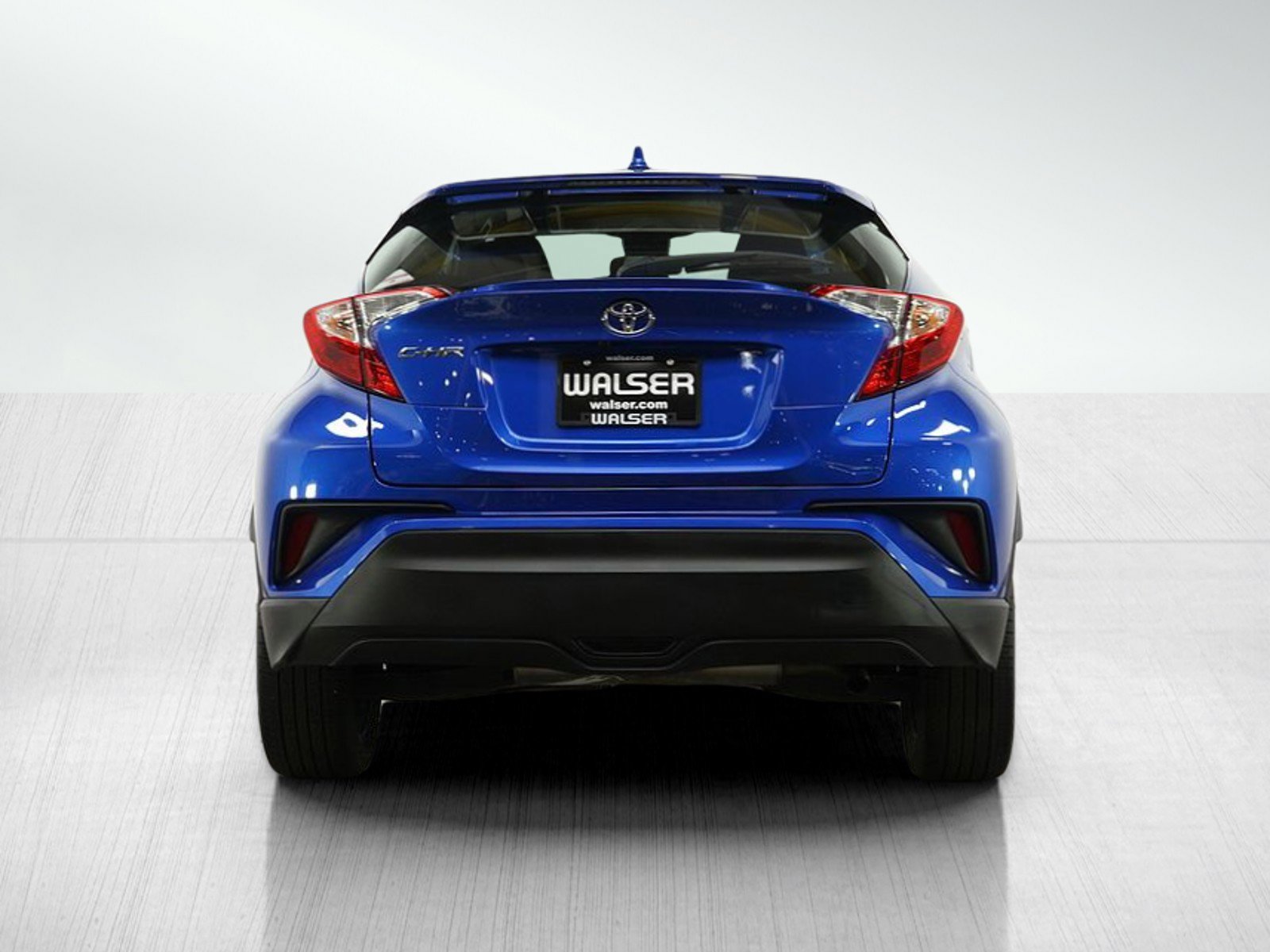 Used 2021 Toyota C-HR XLE image 6