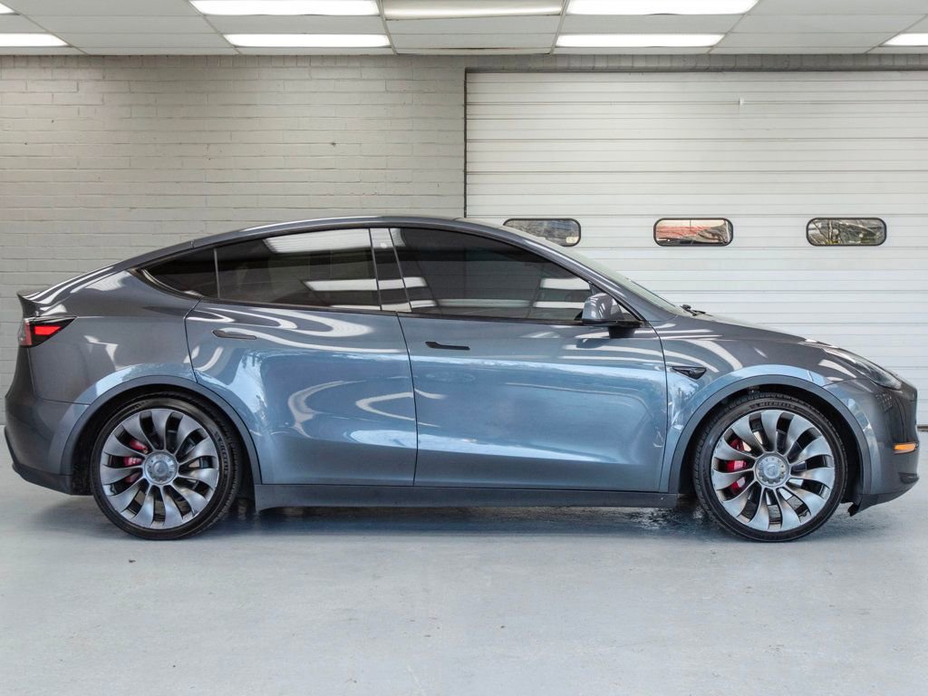 Used 2020 Tesla Model Y Performance image 5
